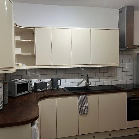 Ground Floor Two Bed Cairo Street Leilighet Warrington Eksteriør bilde