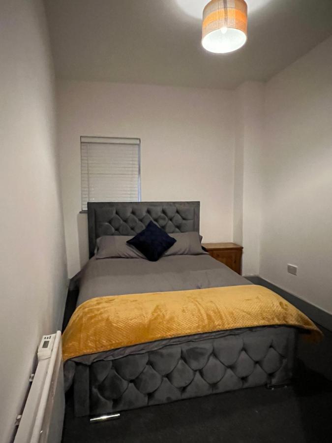 Ground Floor Two Bed Cairo Street Leilighet Warrington Eksteriør bilde