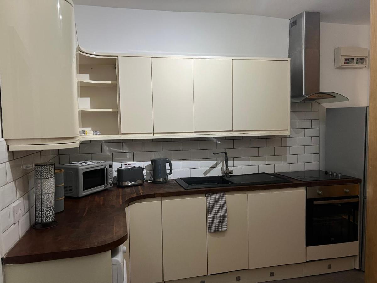 Ground Floor Two Bed Cairo Street Leilighet Warrington Eksteriør bilde